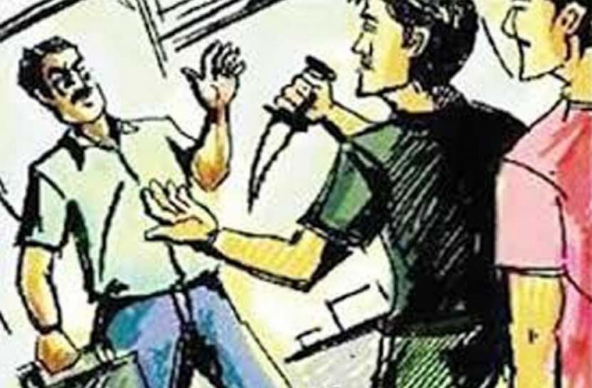 গুলিস্তানে ৩৫ লাখ টাকা ছিনতাই, গ্রেফতার ৬