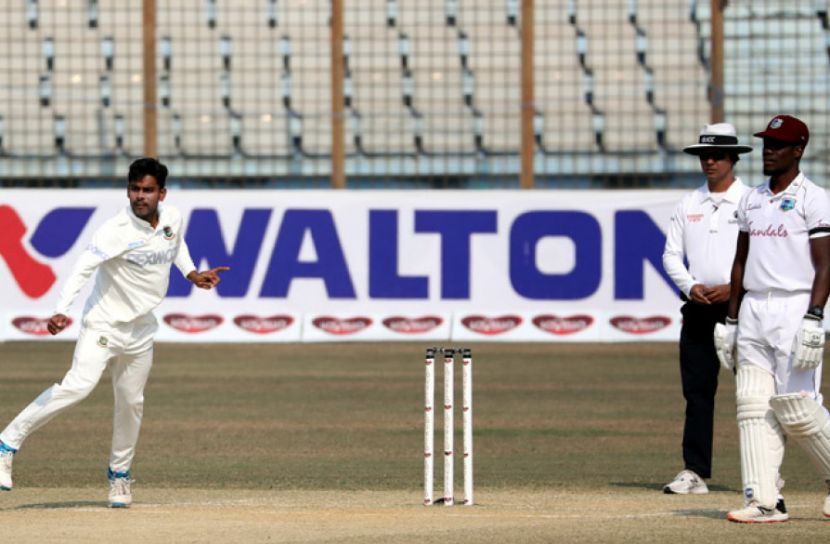 দিন শেষ স্বস্তিতে বাংলাদেশ