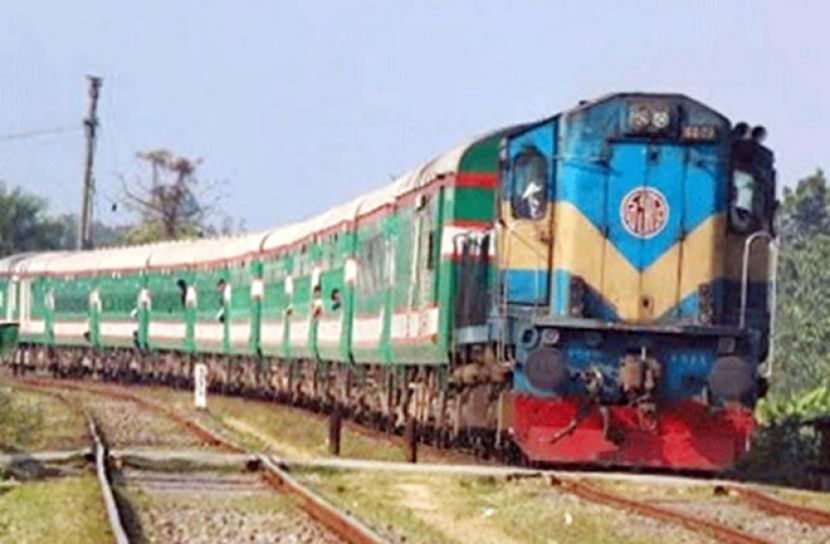 ৫ ঘণ্টা পর সিলেটের সঙ্গে ট্রেন চলাচল শুরু