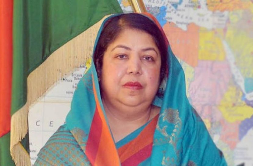 করোনার টিকা নিলেন স্পিকার শিরীন শারমিন