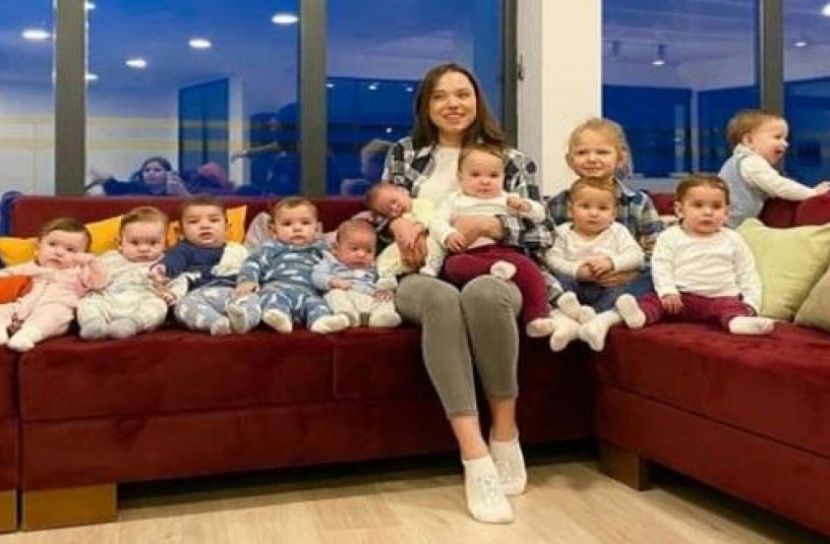 ১১ শিশুর জননী নিতে চান ১০০ সন্তান!