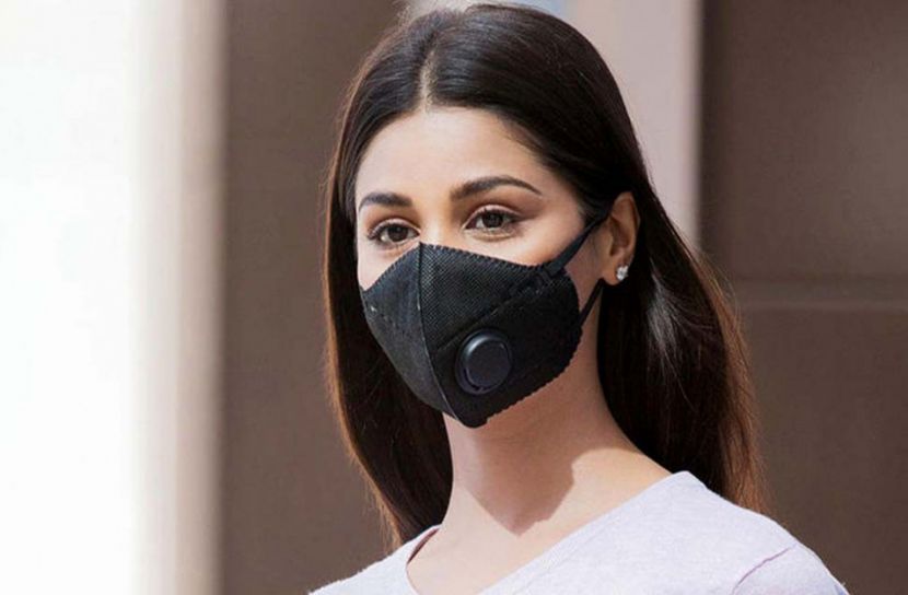 দীর্ঘ সময় মাস্ক পরাতে ক্ষতি হচ্ছে না তো?