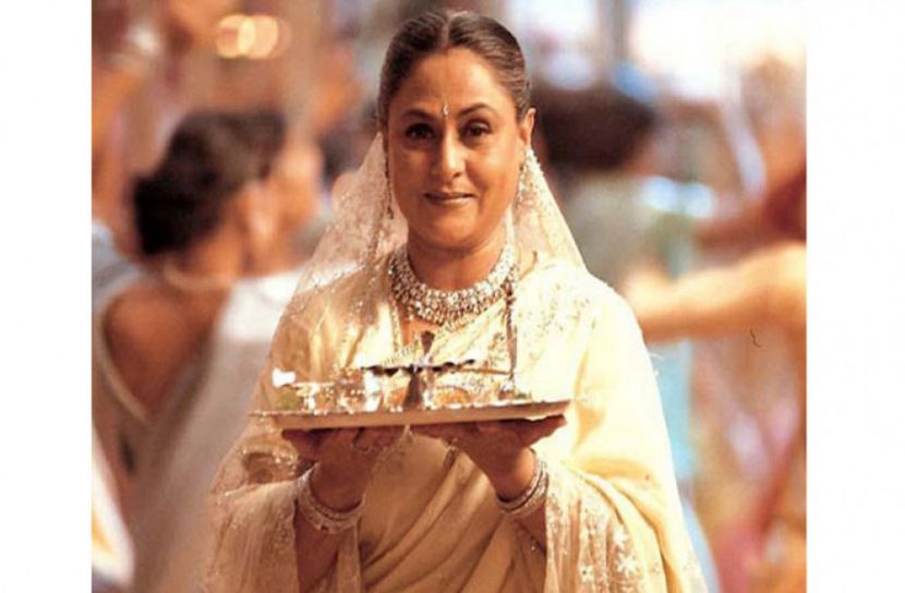 অভিনয়ে ফিরলেন জয়া বচ্চন