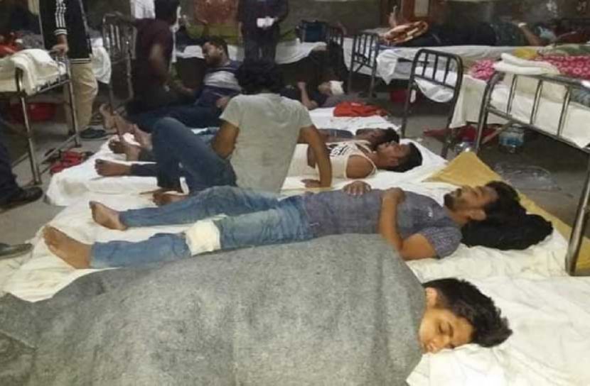 বরিশাল বিশ্ববিদ্যালয়ের শিক্ষার্থীদের ওপর হামলা, আহত ১৩