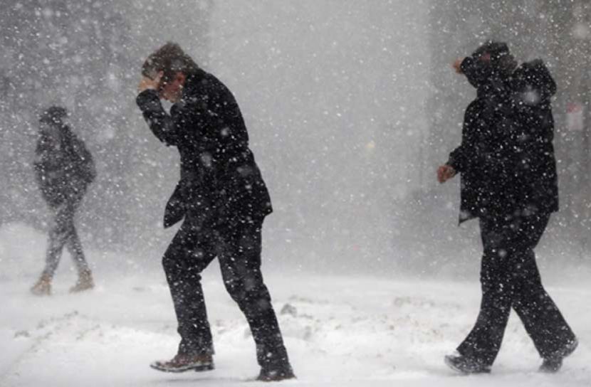 যুক্তরাষ্ট্রে তুষারঝড়ে অন্তত ২০ জন নিহত