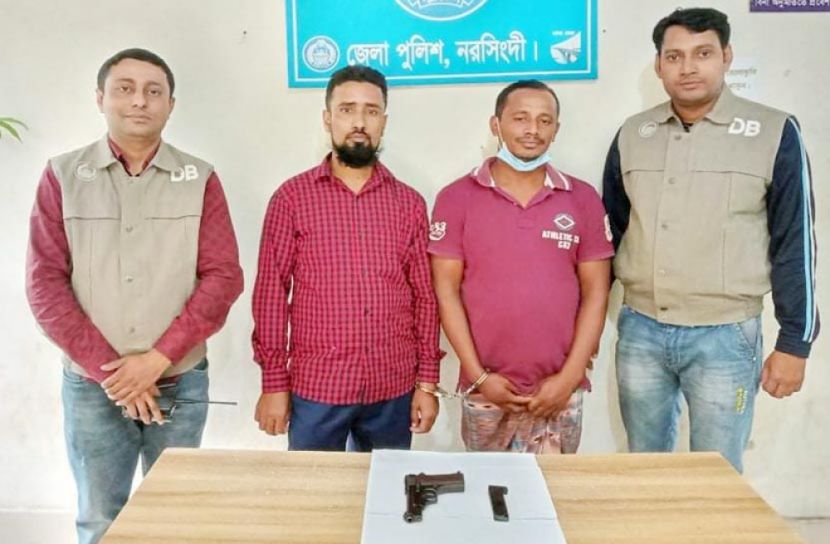 বিদেশি পিস্তলসহ ২ সন্ত্রাসী গ্রেফতার