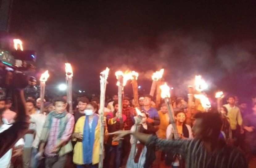 দাবি না মানায় ববি শিক্ষার্থীরা ফের রাস্তায়