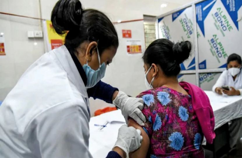 টিকার দ্বিতীয় ডোজের সময় বাড়লো