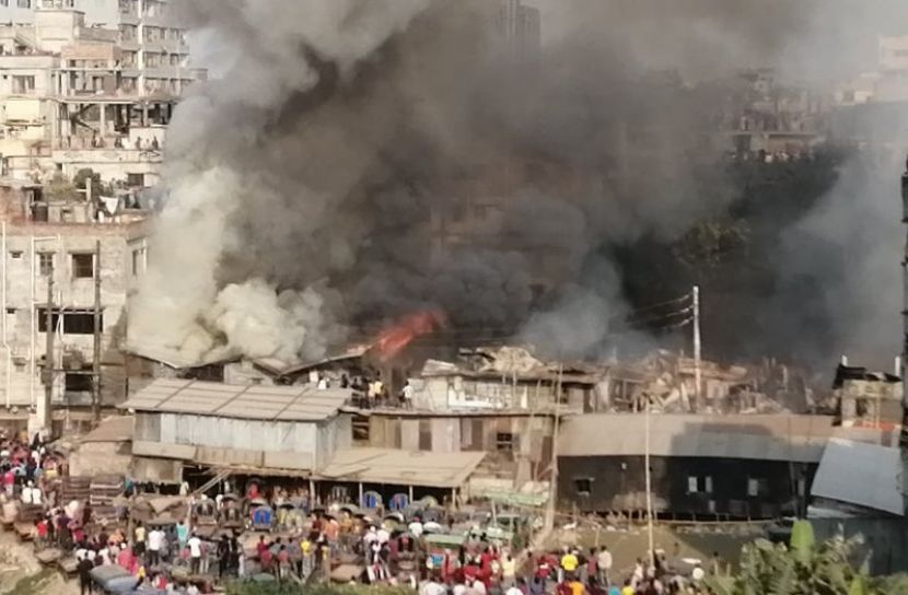 মানিকনগরে আগুন নিয়ন্ত্রণে