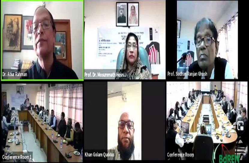 খুবিতে ‘বায়ান্ন থেকে একাত্তর: উৎস থেকে মোহনায়’