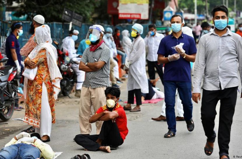 করোনায় নতুন শনাক্ত ৩৬৬, মৃত্যু ৭