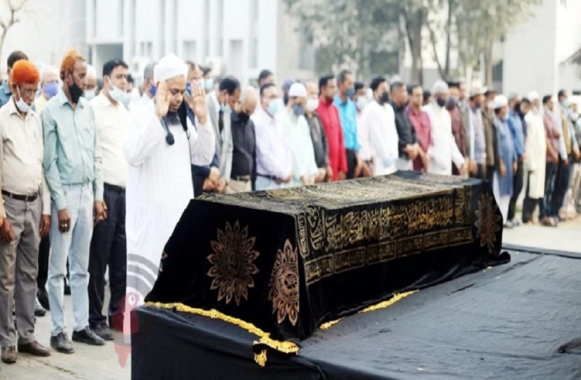 জাতীয় প্রেসক্লাবে আবুল মকসুদের প্রথম জানাজা