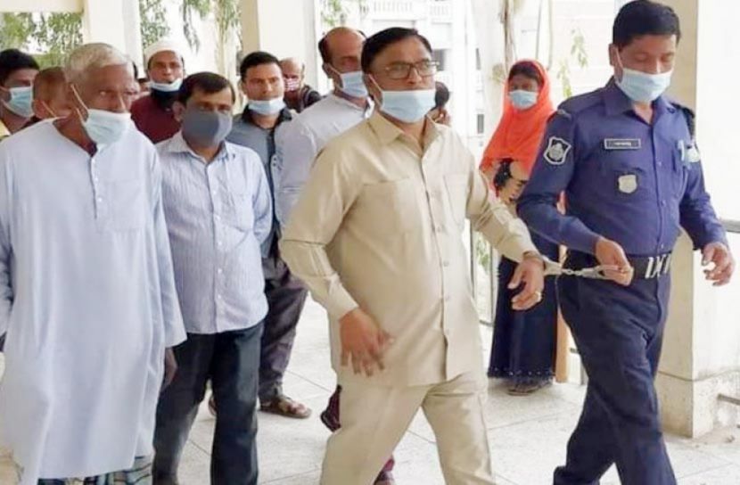 চাঁদাবাজির মামলায় কলেজ অধ্যক্ষ জেলহাজতে