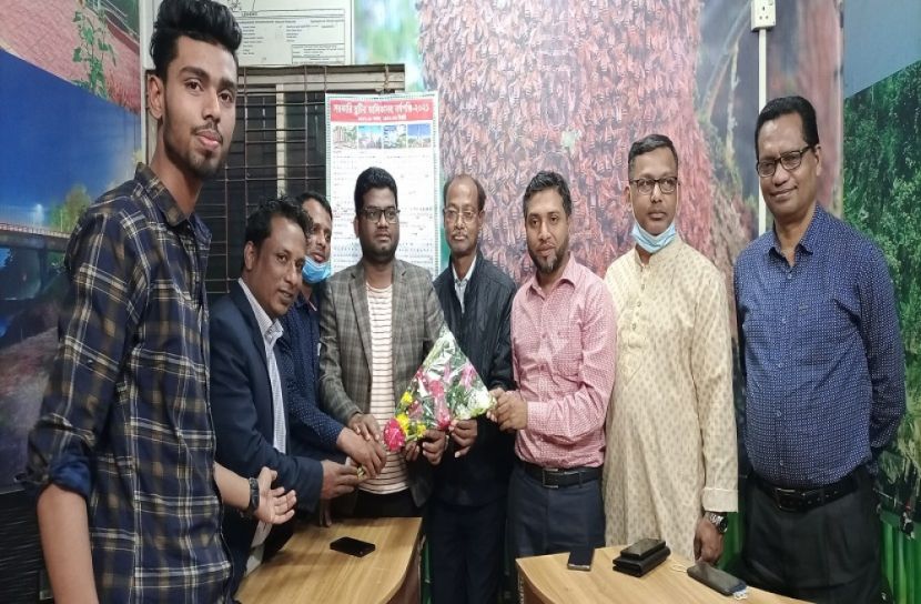 মৌলভীবাজার জেলা তথ্য অফিসারকে বিদায়ী সংবর্ধনা