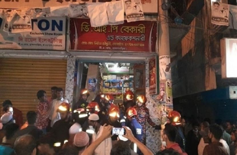 সেফটিক ট্যাংকির বিস্ফোরণে ৪ জন আহত