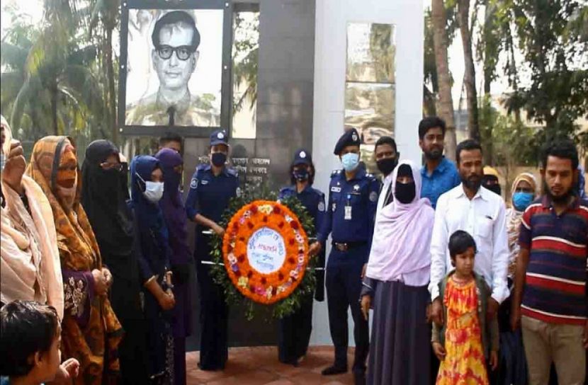 পিরোজপুরে পুলিশ মেমোরিয়াল ডে পালিত