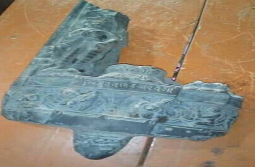 ঠাকুরগাঁওয়ে কষ্টি পাথরের মূর্তি উদ্ধার
