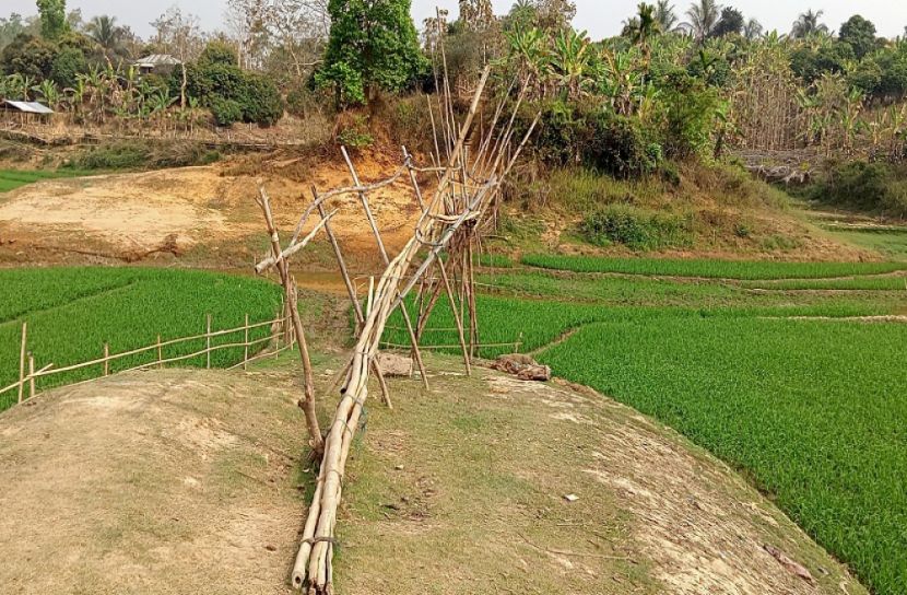 লংগদুকে  ব্রিজ নির্মাণের দাবি এলাকাবাসীর