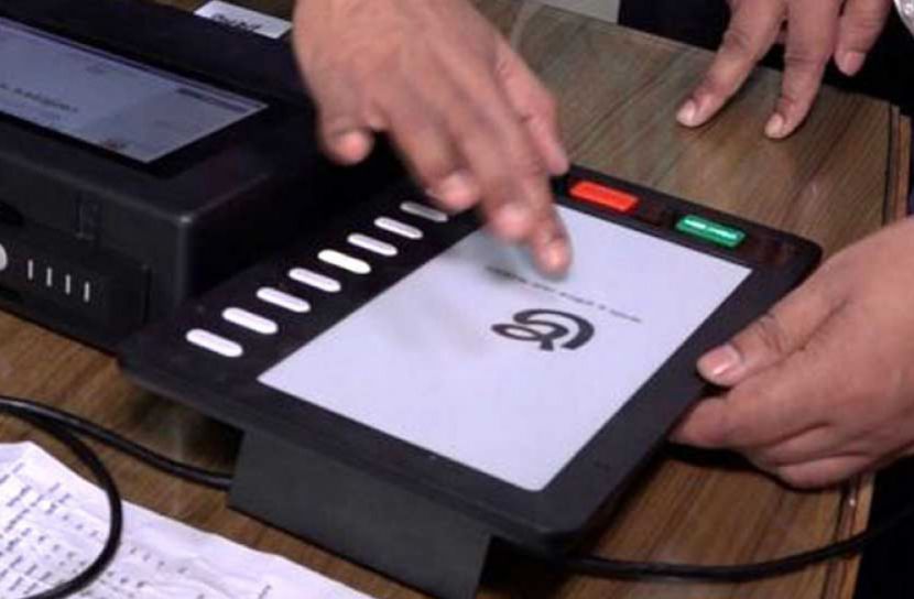 ইভিএমে চার পৌরসভায় ভোট কাল