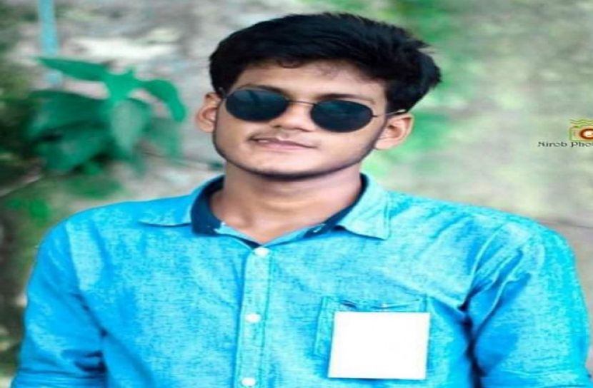 দামি মোবাইল না পেয়ে কলেজ ছাত্রের আত্মহত্যা