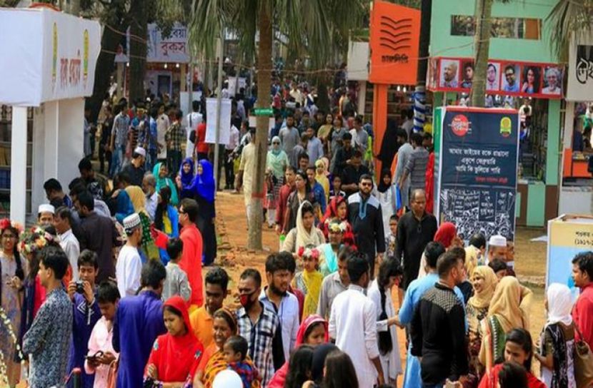 বইমেলা ৪টা থেকে রাত ৮টা পর্যন্ত খোলা রাখার প্রস্তাব