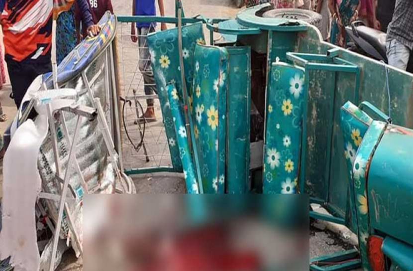 কুমিল্লায় ট্রাকচাপায় অটোরিকশার তিন যাত্রী নিহত