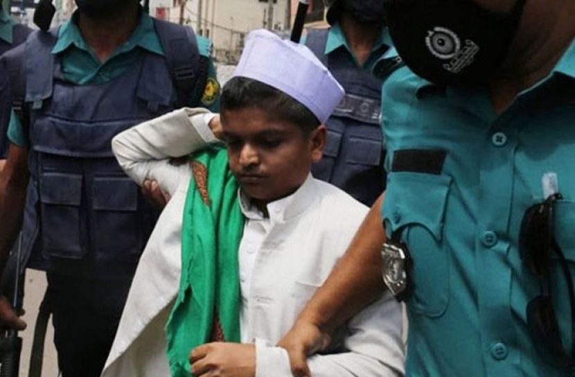 ‘শিশু বক্তা’ রফিকুল নিয়মিত পর্নো দেখতেন দাবি পুলিশের