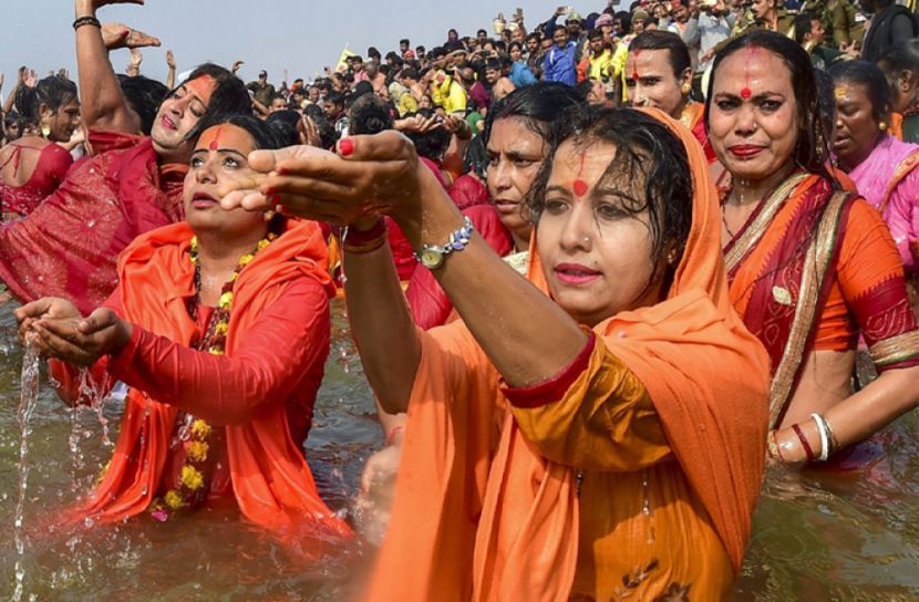 মোদির ডাকে সাড়া দিয়ে কুম্ভমেলা বন্ধের সিদ্ধান্ত 