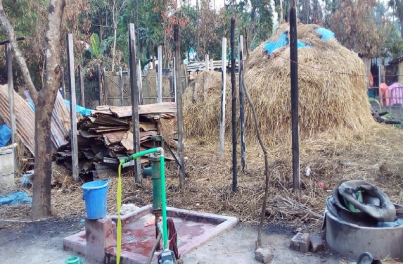 অলৌকিক আগুন: আতঙ্কে  ২০ পরিবার