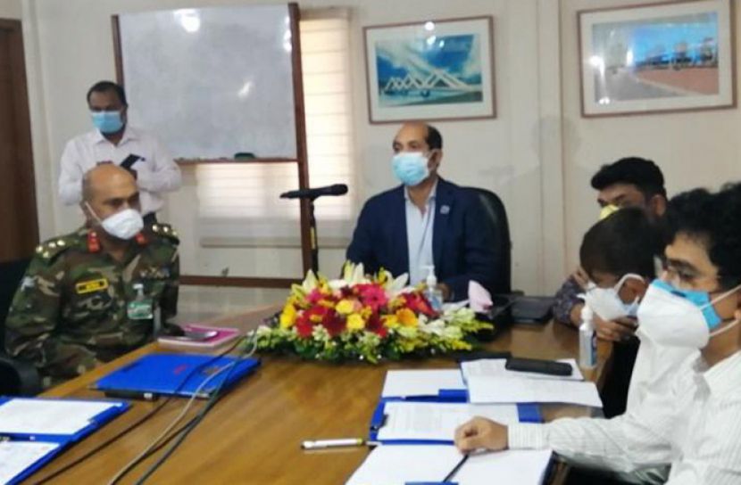‘স্বাস্থবিধি না মানলে দোকান বন্ধ করে দেওয়া হবে’