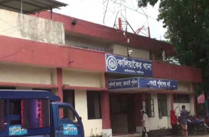 মেয়েকে ধর্ষণের অভিযোগে বাবা গ্রেফতার