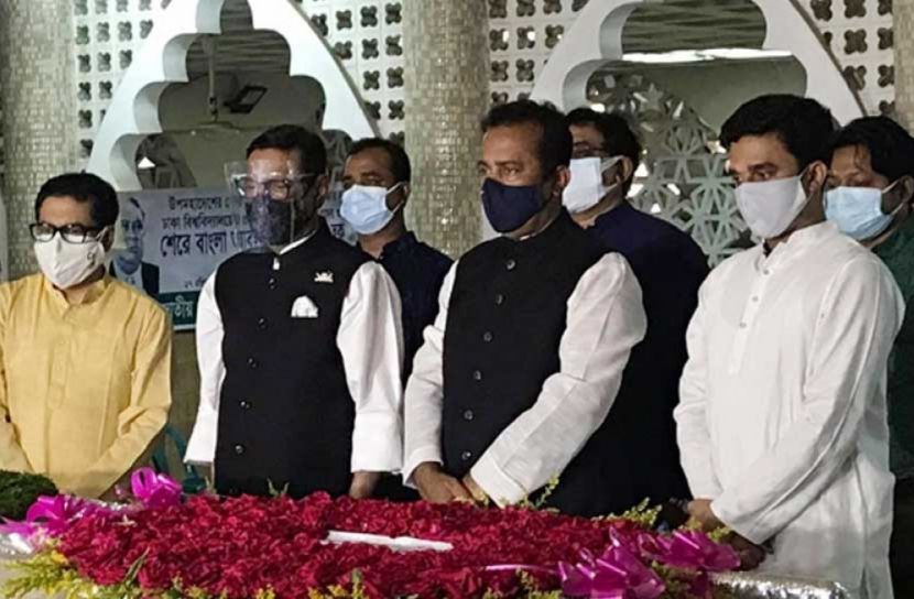 ‘শেরে বাংলাকে অনুসরণ করে কাজ করছেন শেখ হাসিনা’