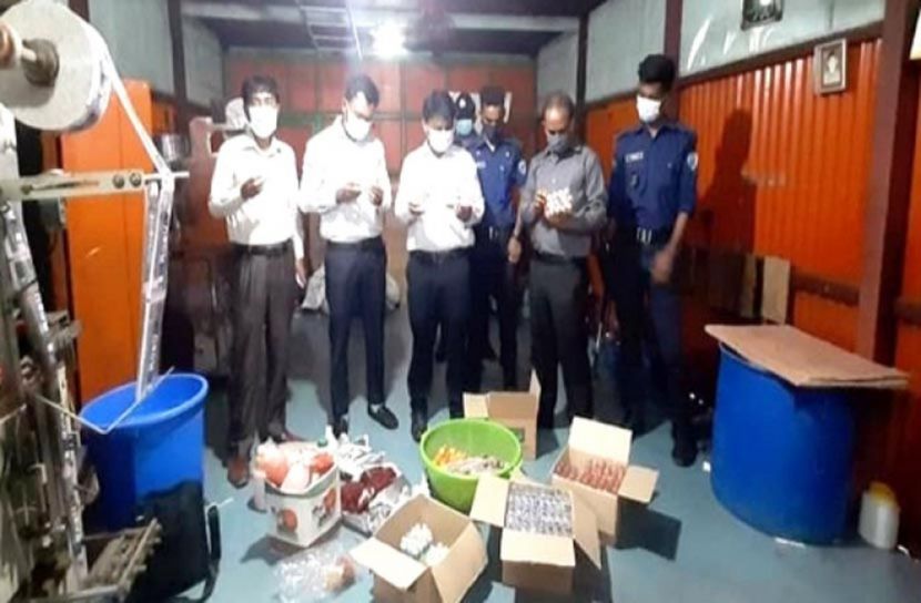 ব্রাহ্মণবাড়িয়ায় ভেজাল জুস-লাচ্ছি তৈরির কারখানা সিলগালা