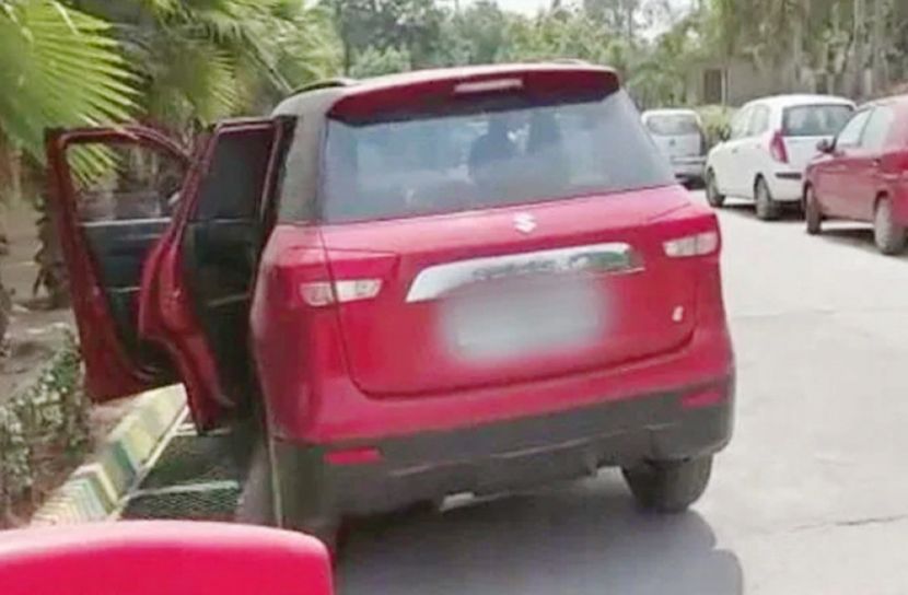হাসপাতালে ঠাঁই না পেয়ে শেষে পার্কিংয়ে মৃত্যু