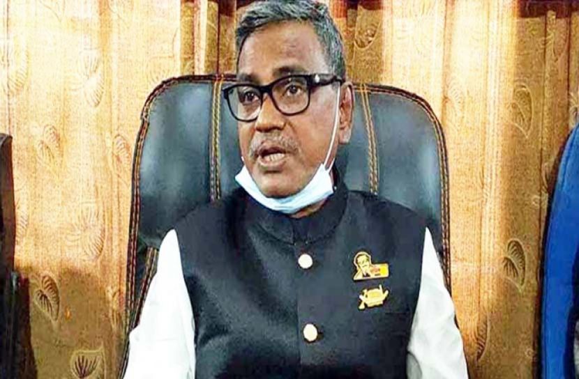 ভাই-ভাবির বিরুদ্ধে কাদের মির্জার গুরুতর অভিযোগ