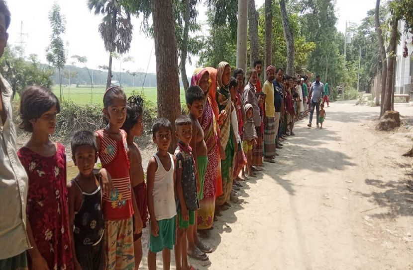 আসামি গ্রেফতার ও বিচার দাবিতে মানববন্ধন 