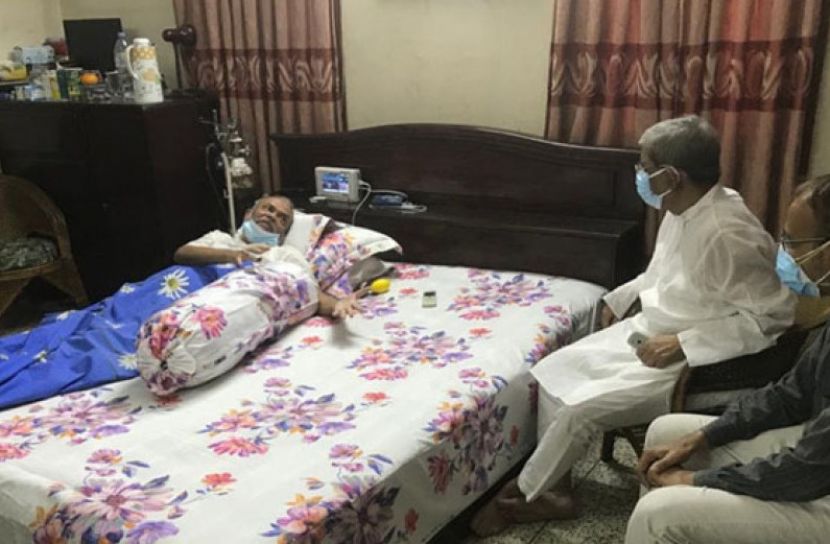 রিজভীকে দেখতে গেলেন মির্জা ফখরুল