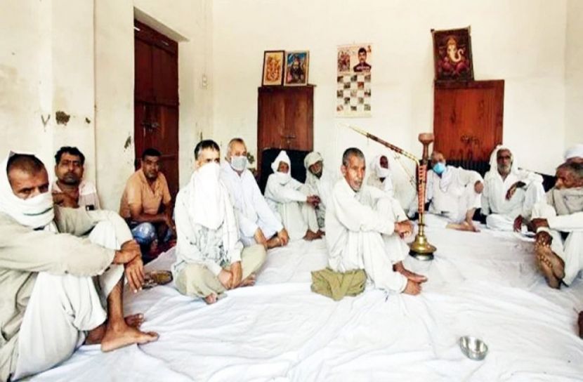 করোনায় বিশ্বাস করে না যে গ্রাম!