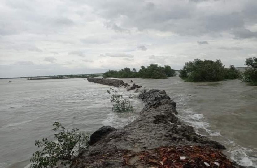 ইয়াসে উপকূল অঞ্চলে বাড়ছে আতঙ্ক 