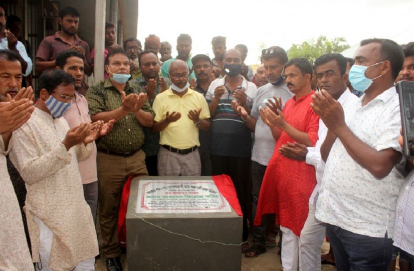 সুজানগরে সরকারি উন্নয়নমূলক কাজের উদ্বোধন 