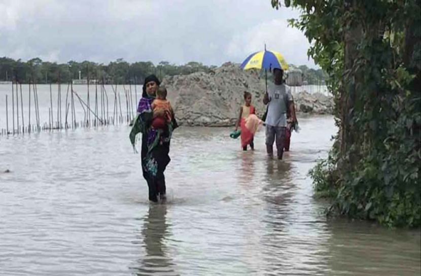মোরেলগঞ্জে বিস্তীর্ণ অঞ্চল প্লাবিত
