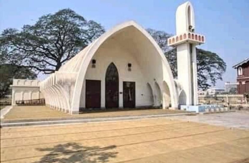 হারিয়ে গেল গোলাপ শাহ মসজিদ