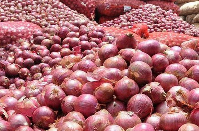 ভারতে বাড়ছে পেঁয়াজের দাম