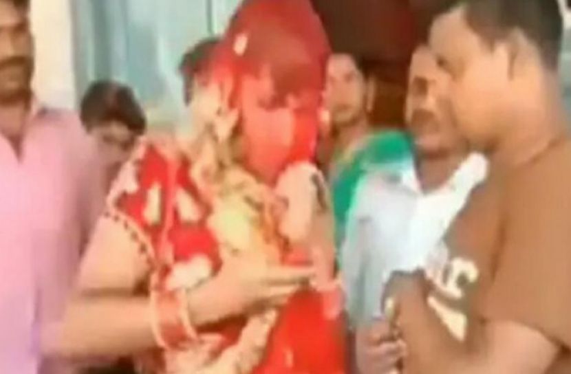 নারী সেজে প্রেমিকার বিয়েতে হাজির প্রেমিক