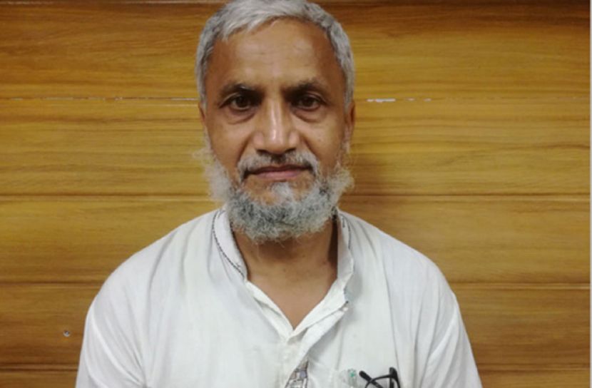 অর্ধশত গায়েবি মামলার আসামি তিনি, বাদী খুঁজতে রিট