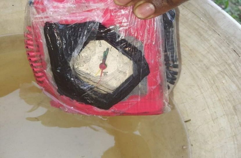 গাইবান্ধায় টাইম বোমা সদৃশ বস্তু উদ্ধার