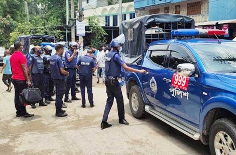 কুষ্টিয়ায় গুলি করে ৩ জনকে  হত্যা