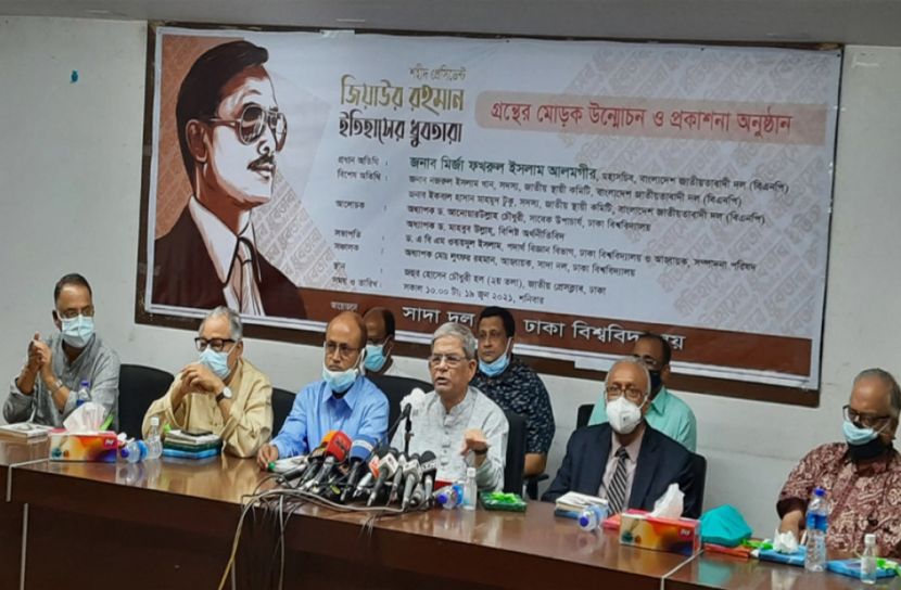 ‘এক অবিসংবাদিত নেতার আস্থা হারানোর কারণ জানা দরকার’