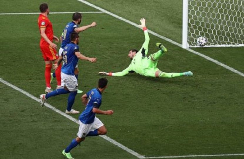 হেরেও শেষ ষোলোর টিকিট পেল বেলের ওয়েলস