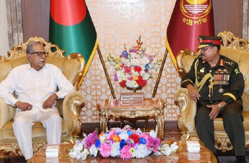রাষ্ট্রপতির সঙ্গে বিদায়ী সেনা প্রধানের সাক্ষাত